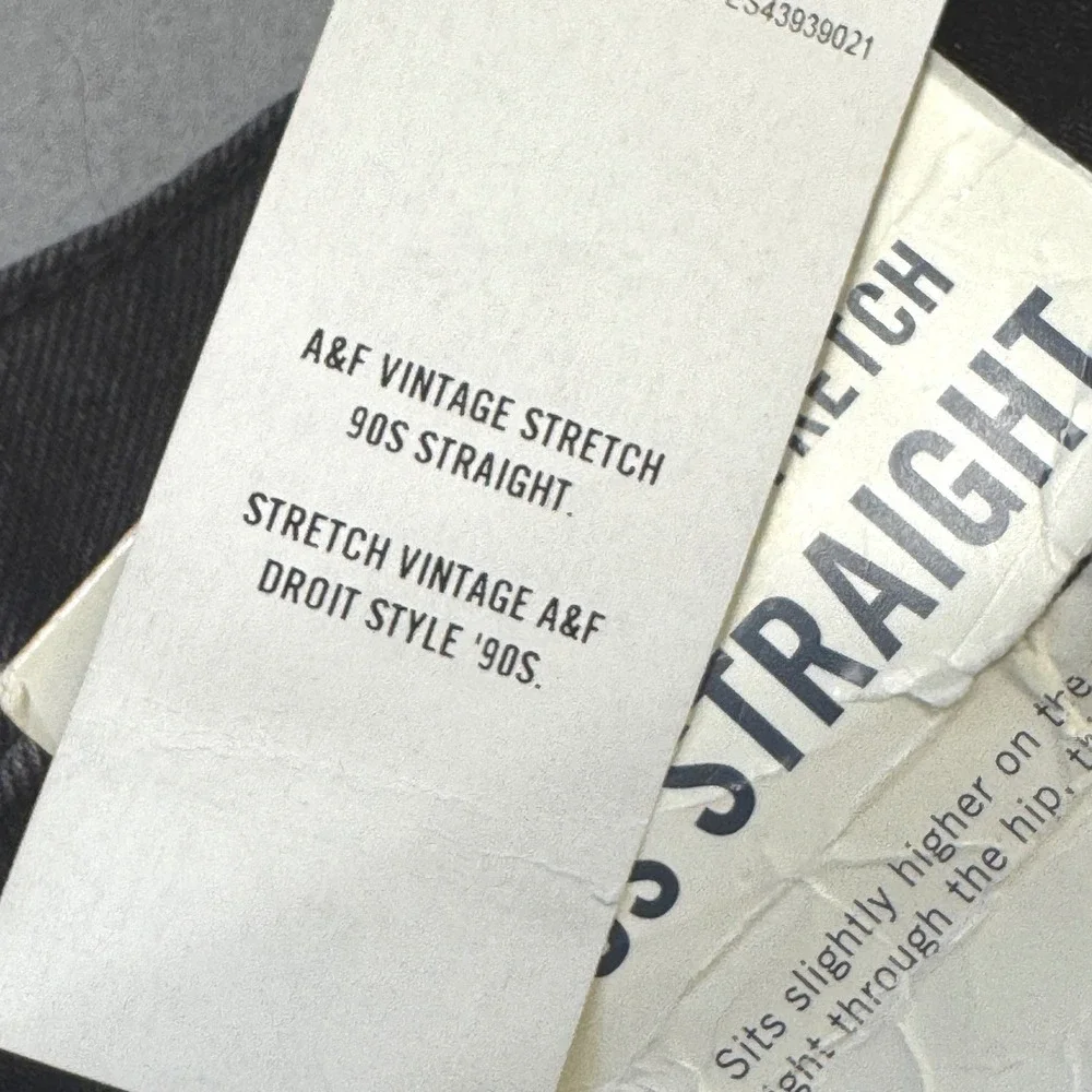 Abercrombie Fitch 90s Straight Jeans Men 33x32 (32x32) Black Distressed Stretch